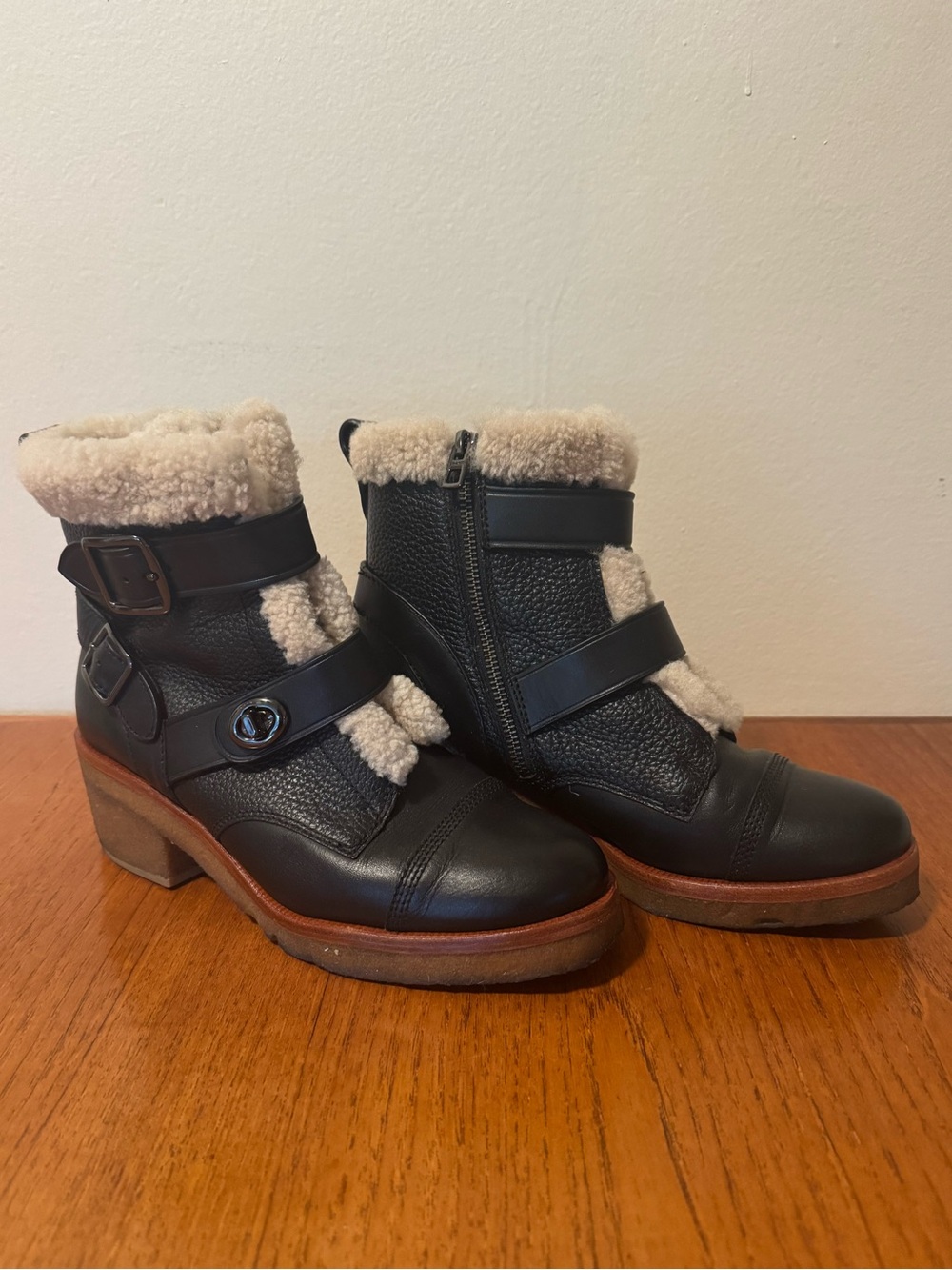 Coach Preston Shearling Leather Ankle Boots Black Women’s Size 9 Harness Zip